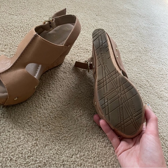 Tan and cork wedges - Picture 2 of 3